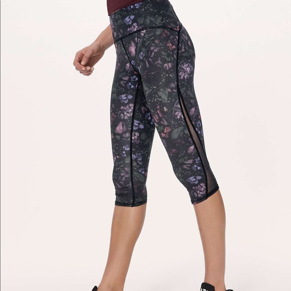 Lululemon Train Times Crop in Frozen Flourish